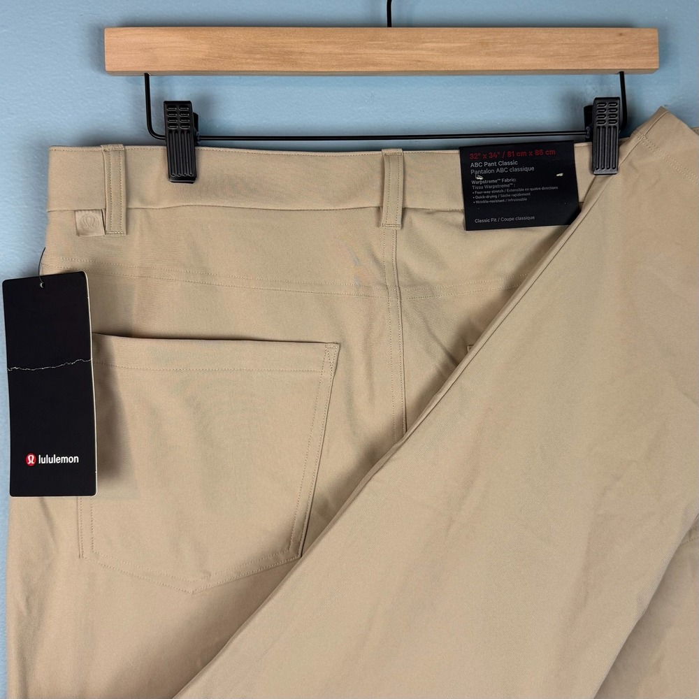 NEW Lululemon ABC Classic Fit Pants Men 32x32 Beige Warpstreme Performance Chino
